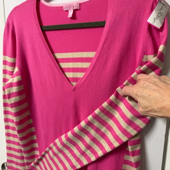 Lilly Pulitzer, V-neck sweater, XL, pink/cream, long sleeve NWOT - Picture 8 of 12